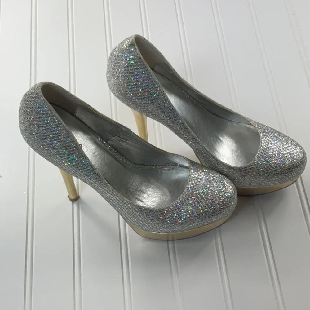 ZIGI SOHO Shoes Glitter Platform High Heel Pumps. Staple 7 1/2